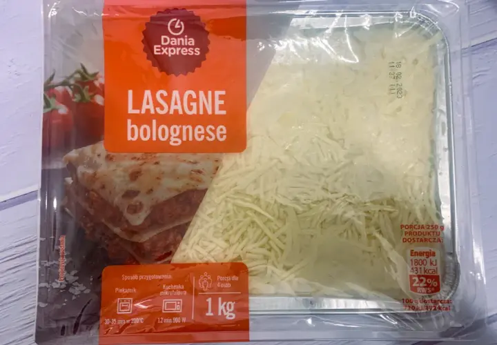 Ile kalorii ma lasagne z Biedronki: kompletna informacja o wartościach