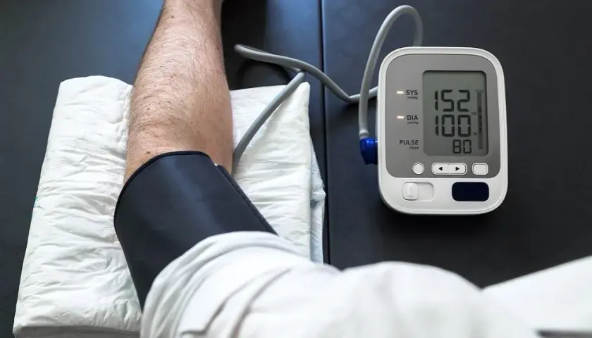 Czy leki na cholesterol obniżają ciśnienie? Istnieją niespodziewane powiązania