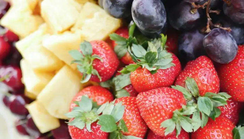 Owoce obniżające cholesterol – poznaj, które z nich są najskuteczniejsze