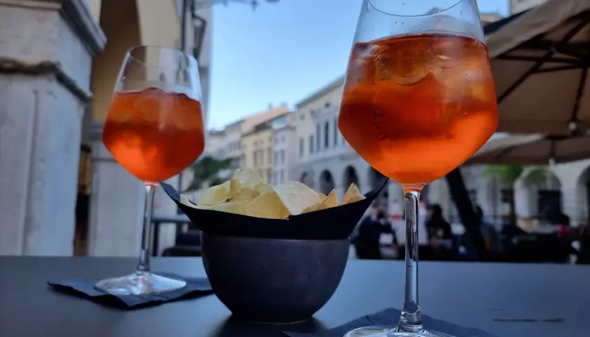 Czy alkohol podnosi cholesterol i jak wpływa na zdrowie serca?