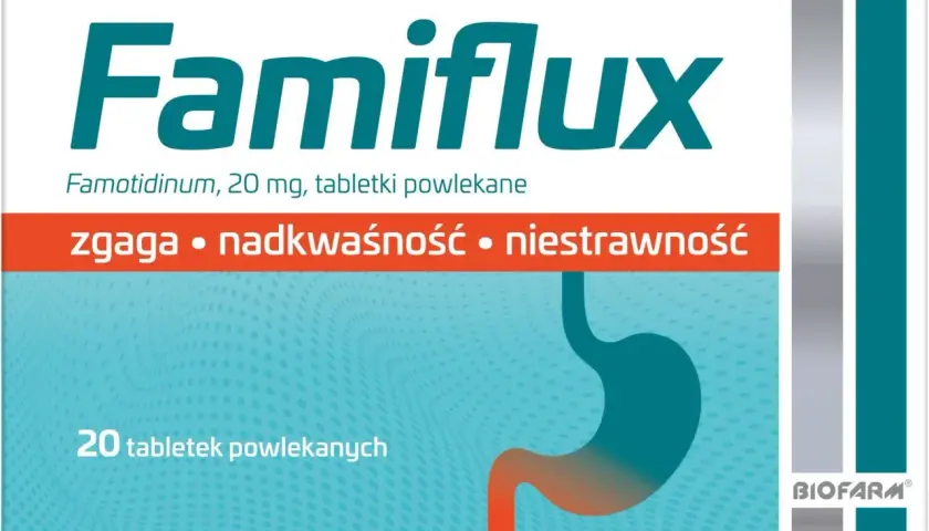 Opakowanie leku Famiflux, zawierające 20 tabletek powlekanych, pomaga na zgagę, nadkwaśność i niestrawność.