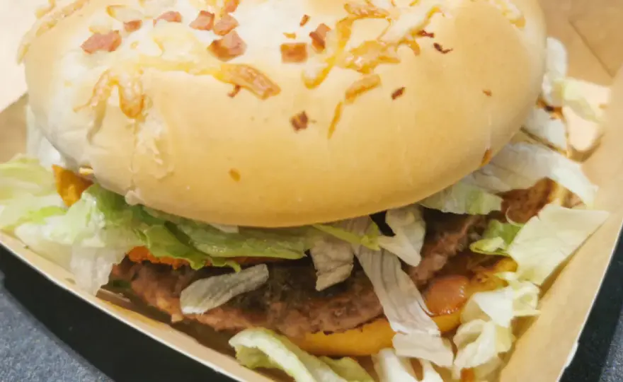 Ile kalorii ma drwal z żurawiną - prawdziwe wartości odżywcze McDonald's