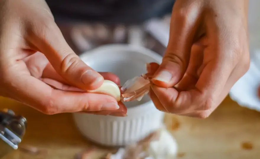 Czy czosnek obniża cholesterol? Fakty, które musisz znać o zdrowiu serca